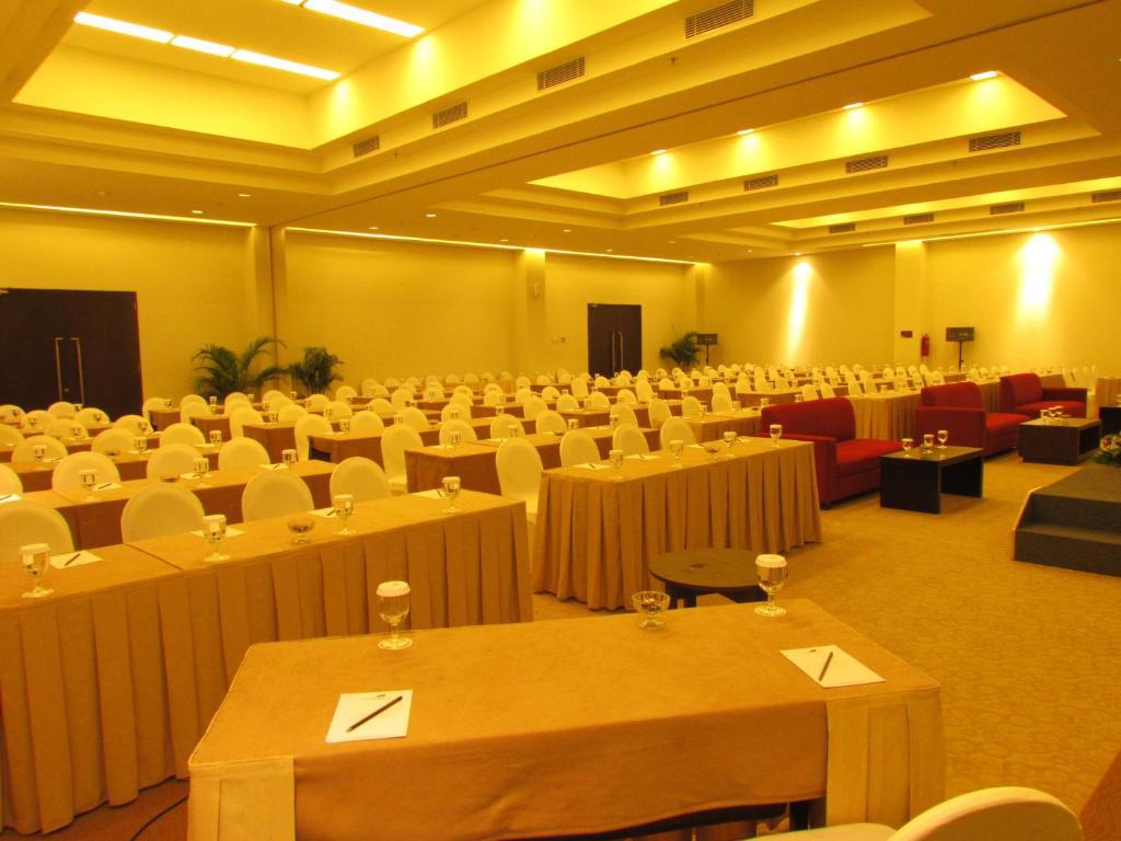 Padjadjaran Hotel Bogor Kültér fotó