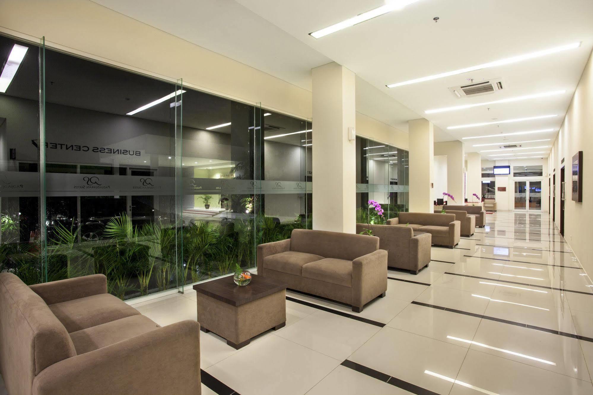 Padjadjaran Hotel Bogor Kültér fotó